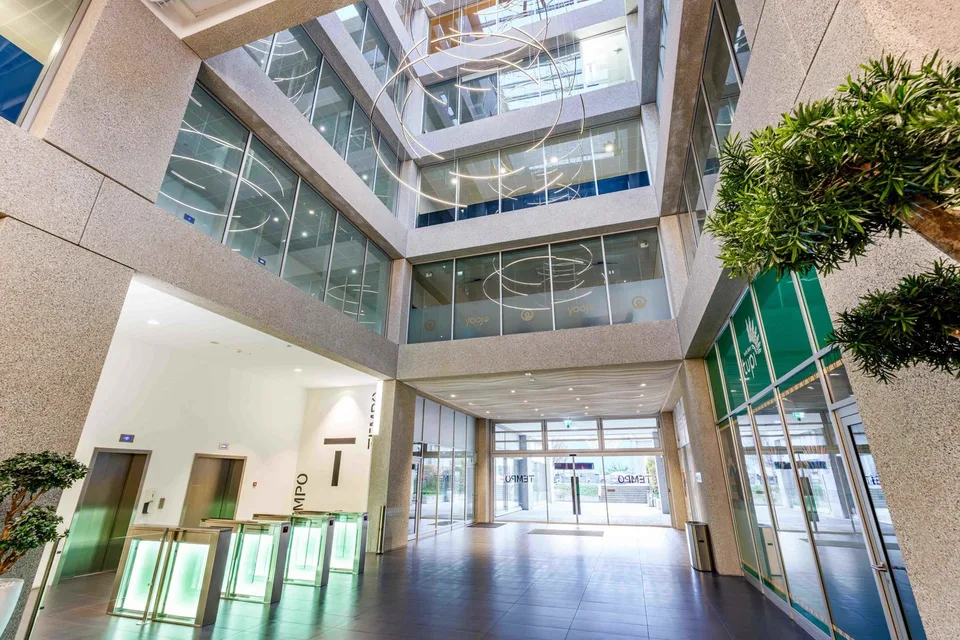 Verfügbare Flächen in einem neuen, hochwertigen Gebäude - Plan-les-Ouates - Ab 250 m2