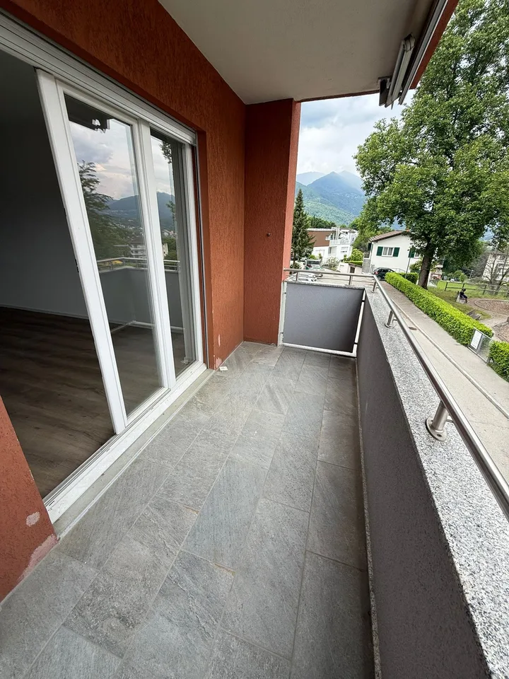COMPLETAMENTE RISTRUTTURATO! 3 locali - 1P - Breganzona