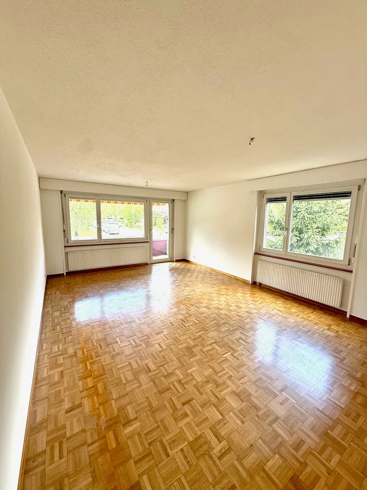 Helles 3.5-Zimmer-Wohnung in Fleurier