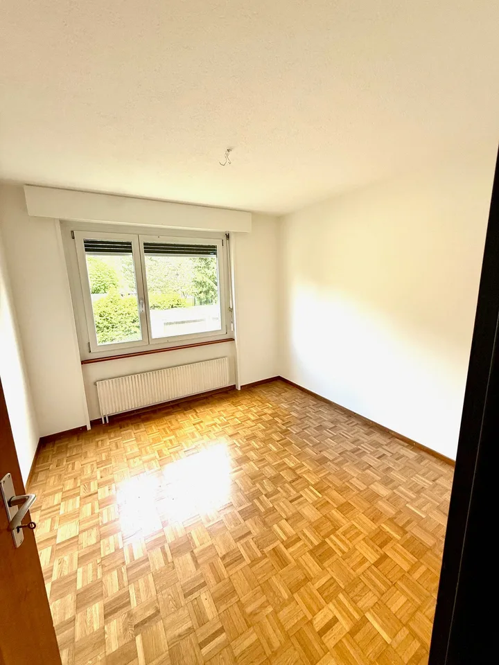 Helles 3.5-Zimmer-Wohnung in Fleurier