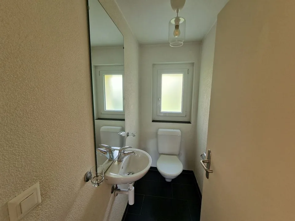 Appartement lumineux 3 1/2 pièces au 1er étage à droite