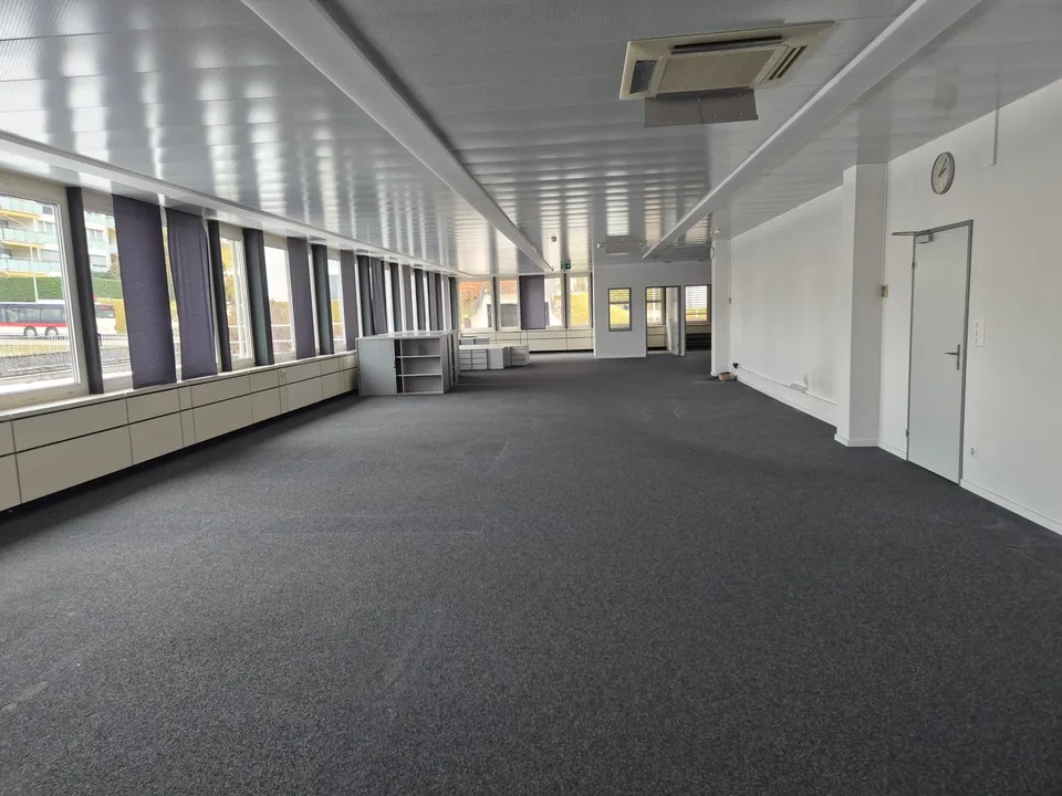 Espace de bureau spacieux dans un emplacement central - location de surfaces partielles possible – photo 6 sur 9