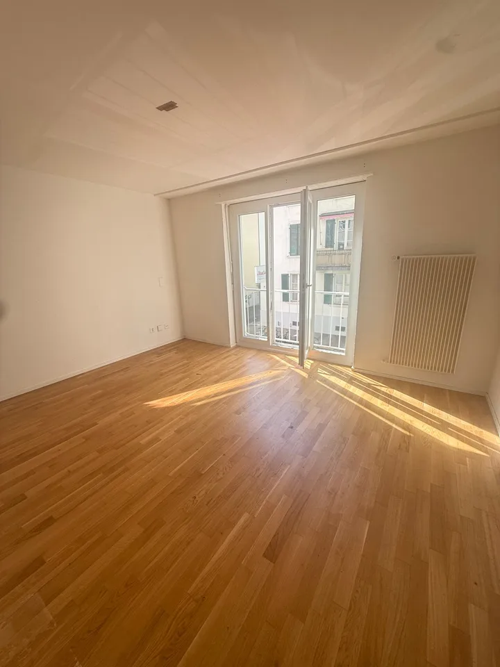 Appartamento moderno e luminoso di 1,5 locali in zona centrale