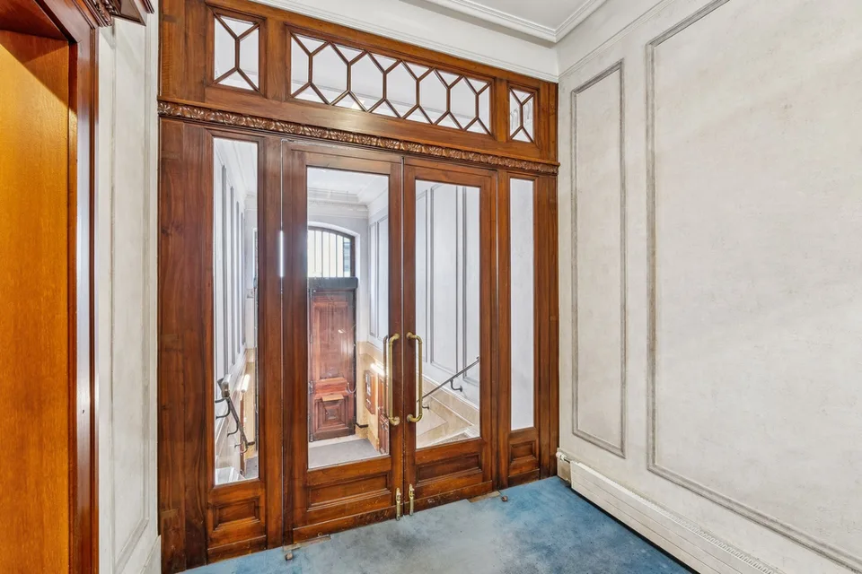 Adresse von Ausnahme im Herzen von Genf