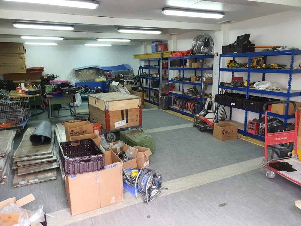 Cerca spazio di stoccaggio o un laboratorio?