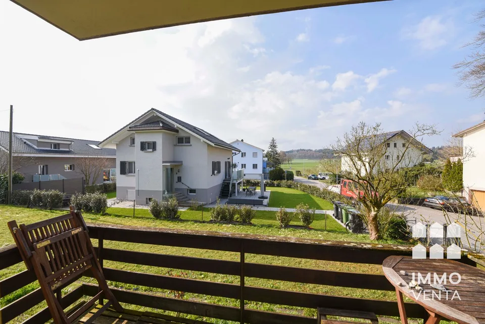 3.5-Zimmer-Wohnung mit Balkon in Orpund