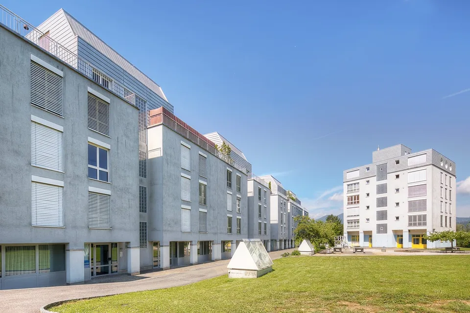 Trockene, sichere & bequeme Parkmöglichkeit