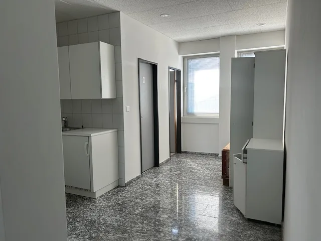 Flexible Büroräume in Zuzwil zu vermieten – Foto 17 von 18