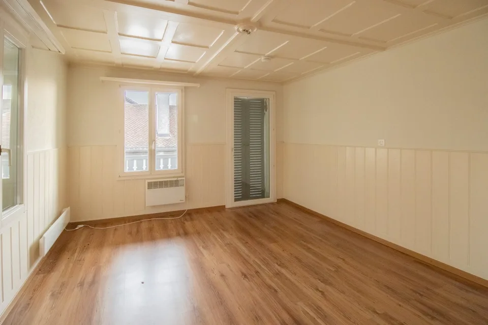 Charmante 3.5-Zimmer-Wohnung mit grosser Terrasse in Oberbuchsiten – befristet auf 12 Monate