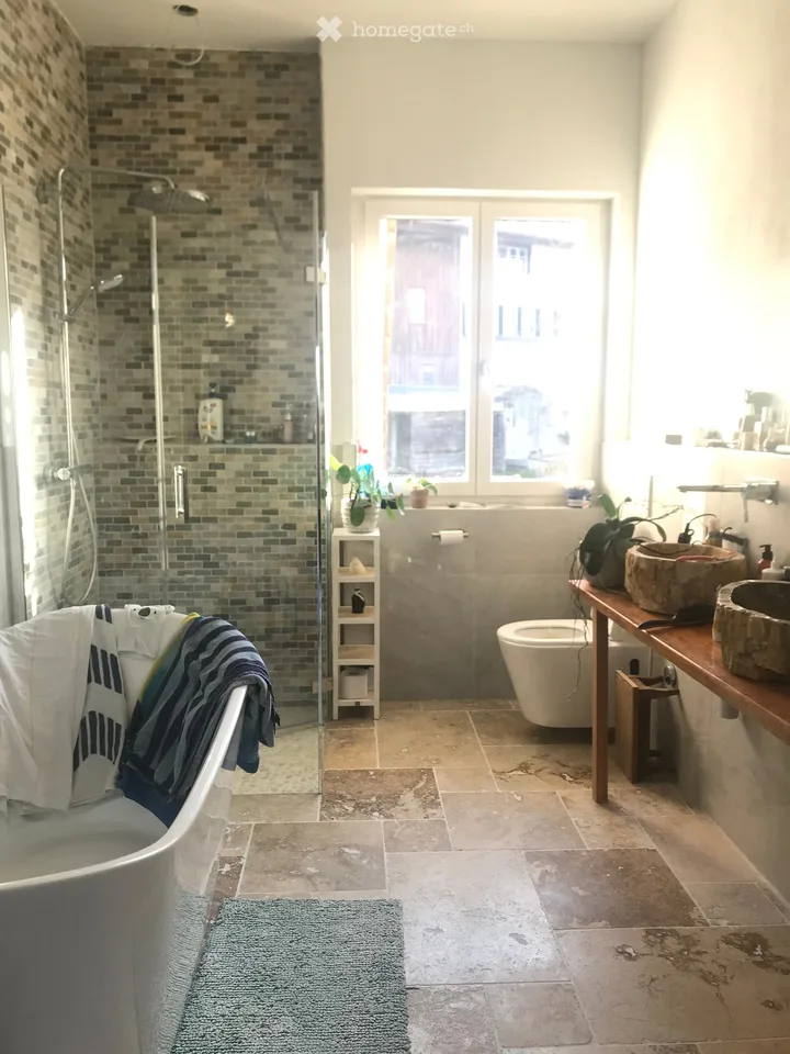 Incantevole appartamento maisonette 4.5 locali a Hinwil – disponibile immediatamente!