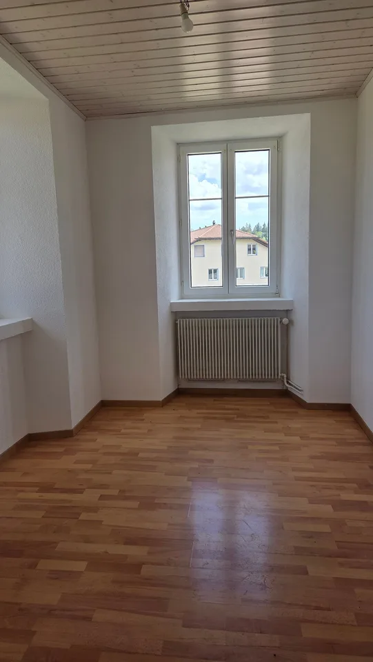 Appartamento di 3.5 locali vicino al centro del villaggio