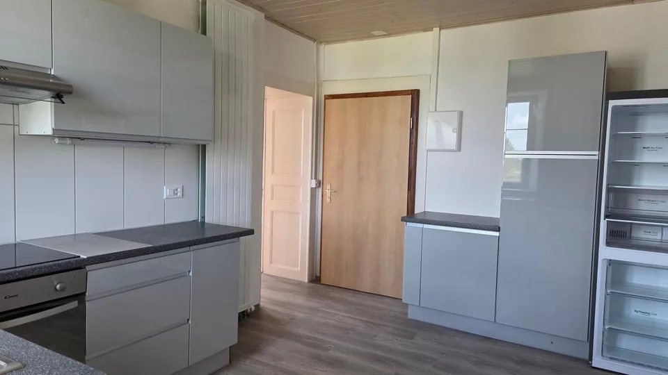 Appartamento di 3.5 locali vicino al centro del villaggio