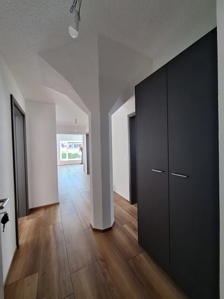Bright 4.5 room apartment in Eriswil with covered parking – photo 11 of 11