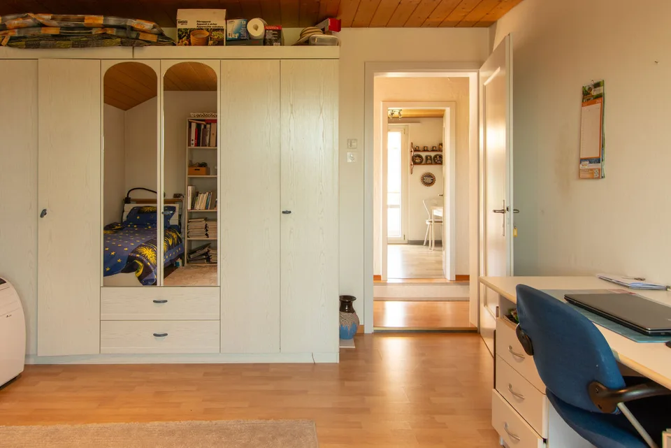 Charmante 3.5-Zimmer-Wohnung mit Seesicht in Meyriez