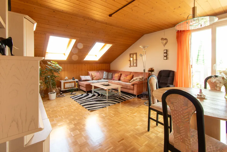 Charmante 3.5-Zimmer-Wohnung mit Seesicht in Meyriez