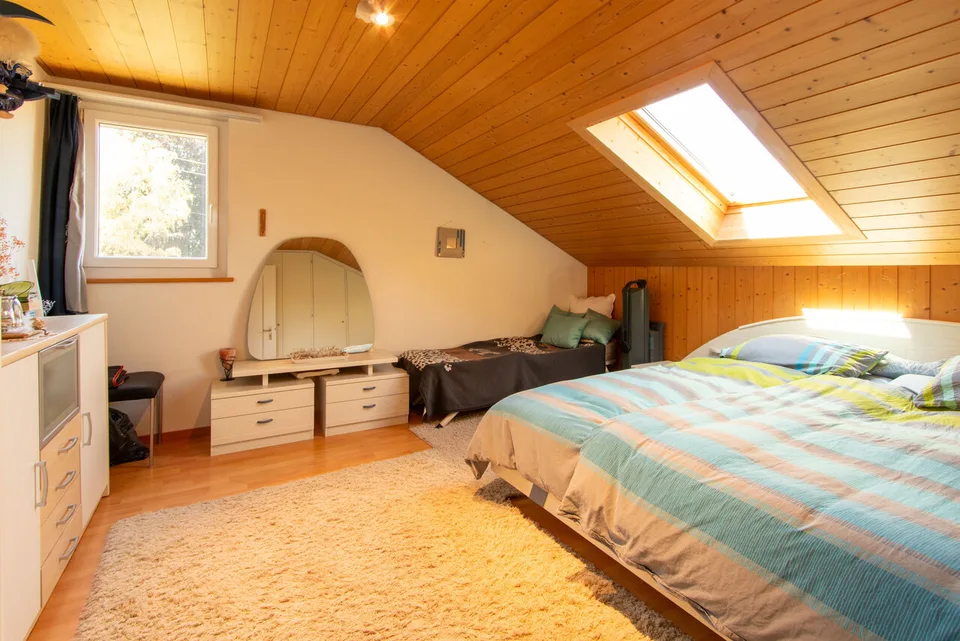 Charmante 3.5-Zimmer-Wohnung mit Seesicht in Meyriez
