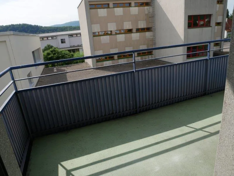 Helle 3.5-Zimmer-Wohnung mit Balkon in Trimbach – Foto 7 von 8