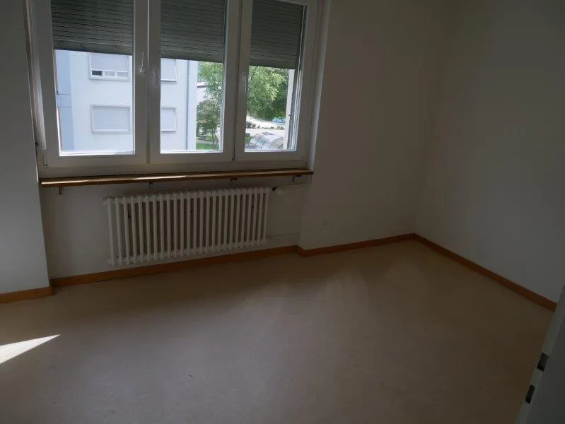 Appartamento luminoso 3.5 locali con balcone a Trimbach