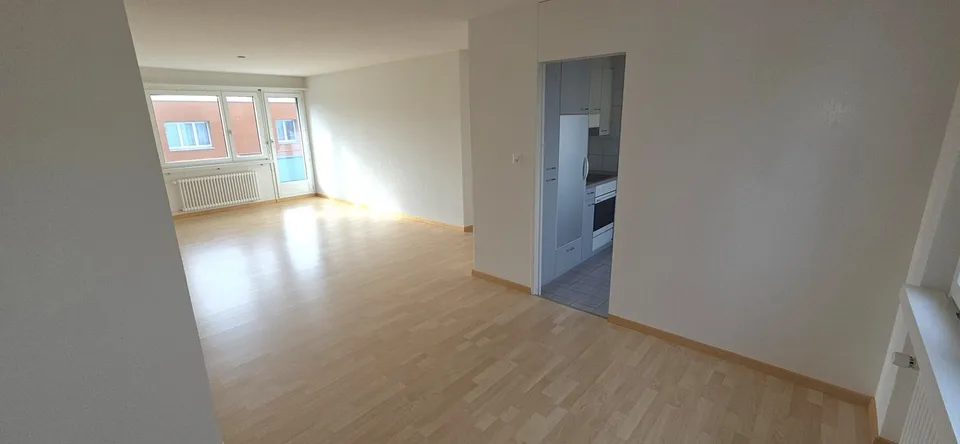 Charmant appartement 4 pièces avec balcon (vue sur le lac) à Rorschacherberg
