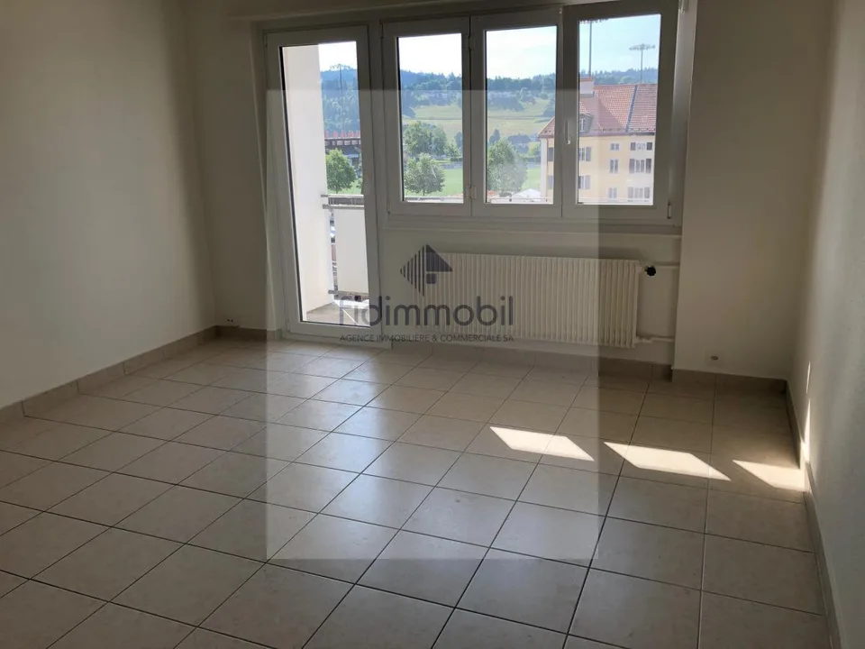 Geräumige 4-Zimmer-Wohnung, Tuilerie 20, La Chaux-de-Fonds