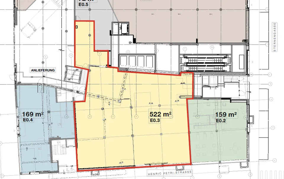 Local commercial 522 m² avec pièces annexes à louer