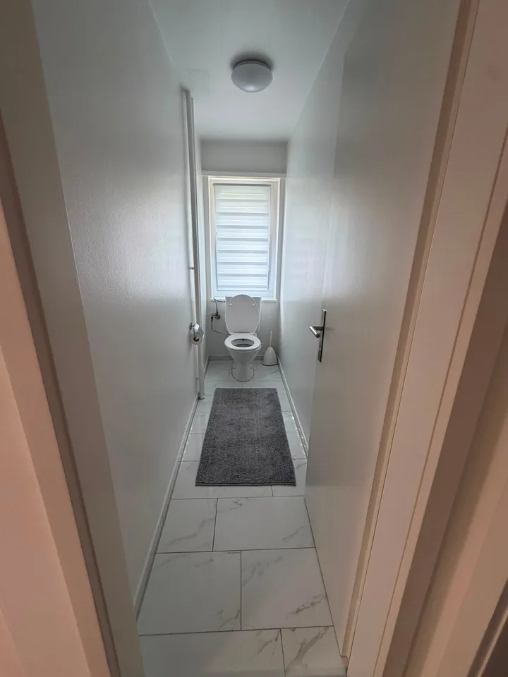 moderne 4-Zimmer-Wohnung mit zwei Balkonen