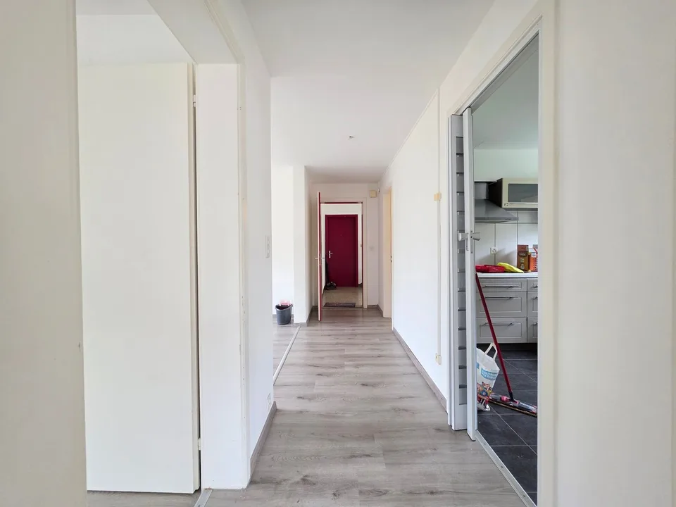 Appartement lumineux de 3,5 pièces avec balcon - disponible immédiatement – photo 18 sur 21