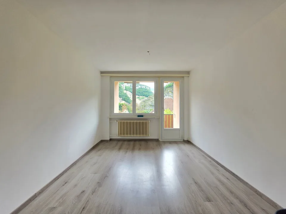 Appartement lumineux de 3,5 pièces avec balcon - disponible immédiatement – photo 12 sur 21