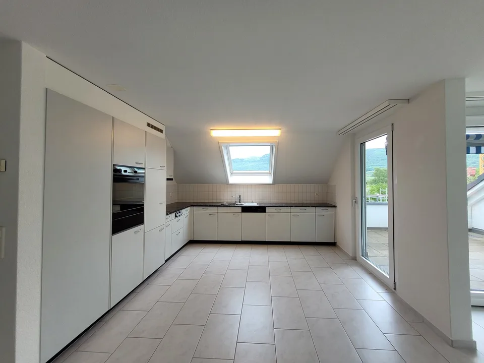 Charmante 4.5-Zimmer-Dachwohnung