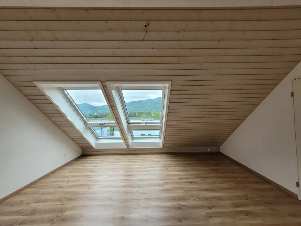 Charmante 4.5-Zimmer-Dachwohnung