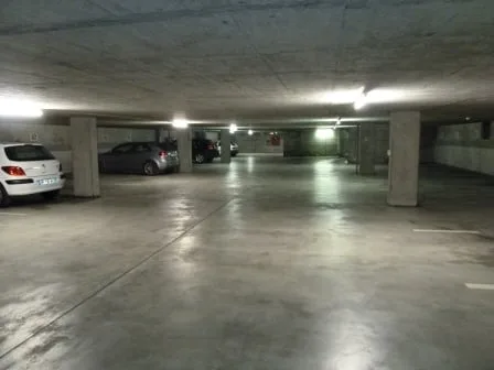 Freie Einstellplätze in bester City-Lage/ 02. Platz 50% günstiger mieten