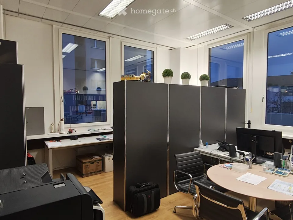 Zentrale Lage, vollständig ausgebaut - vielseitig nutzbar für Ihr Business