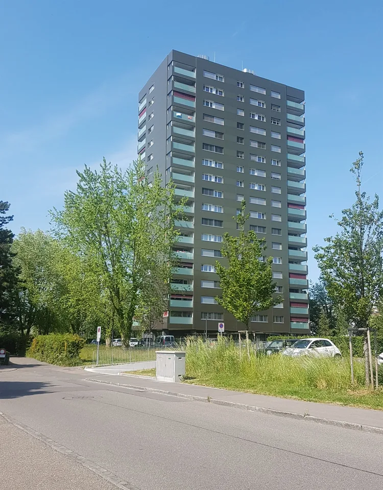 Einstellplatz fürs Mofa in Birsfelden zu vermieten!