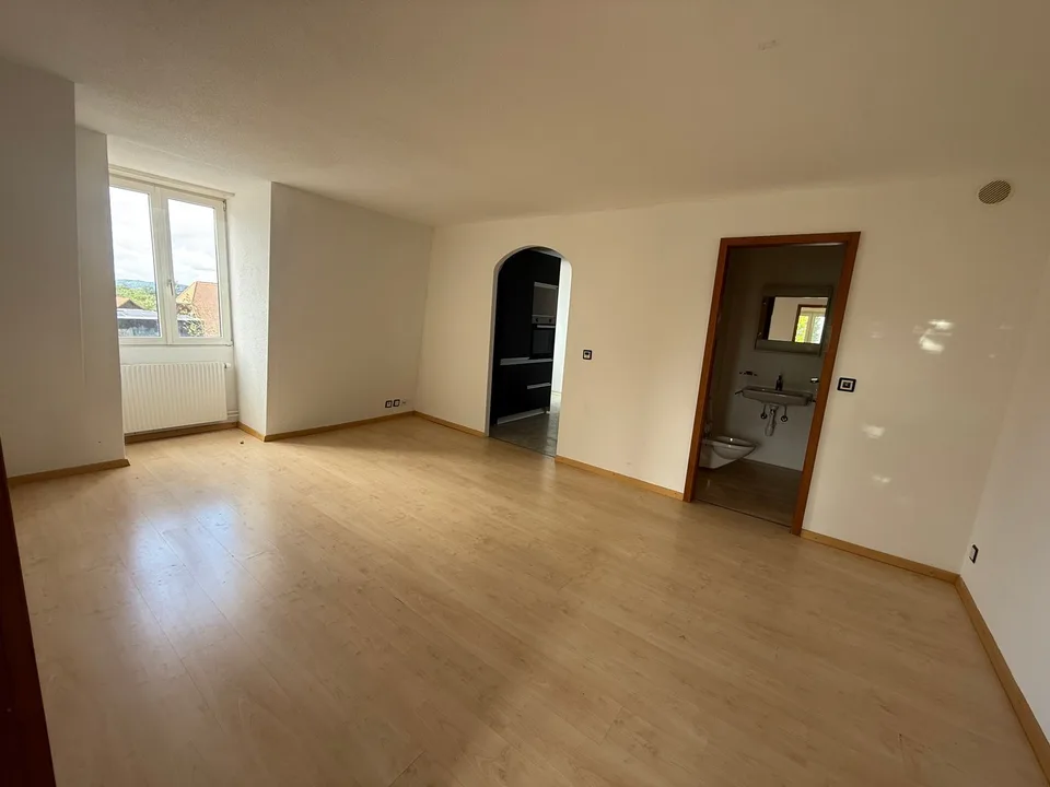 Incantevole appartamento di 2.5 locali al 2° piano a Walperswil – disponibile immediatamente!