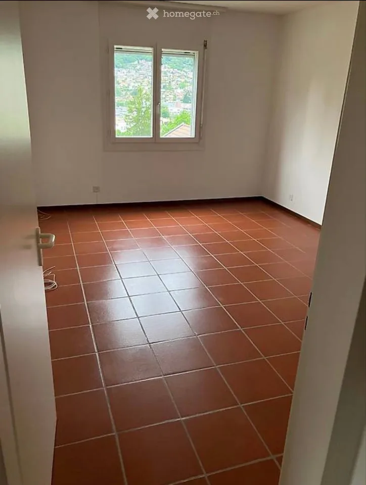 CADEMPINO - Haus mit großem Garten