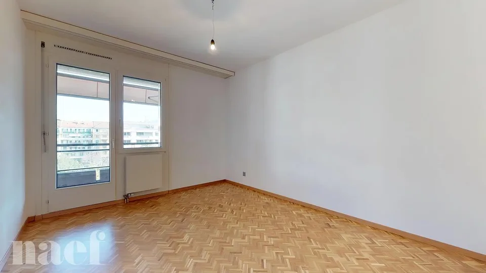 Bello duplex a Carouge situato in Rue des Caroubiers 15 – foto 16 di 17