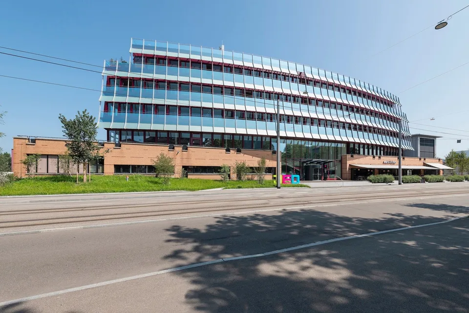 Bürofläche im JED-Campus Schlieren zur Untermiete – flexibel & zentral gelegen