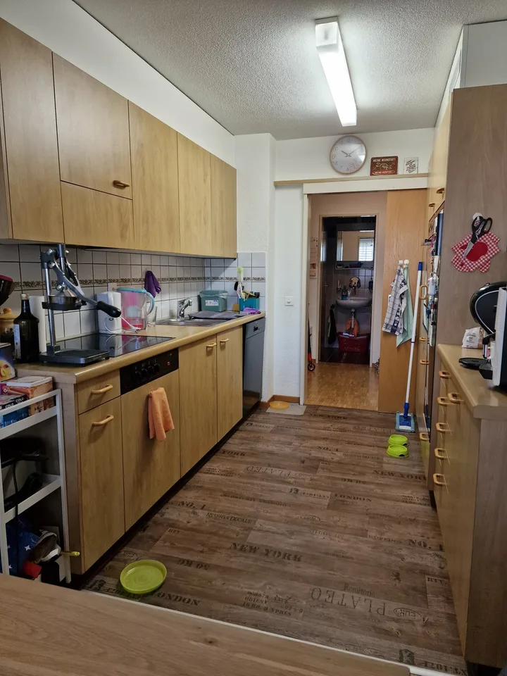 Charmante 4.5-Zimmer-Erdgeschosswohnung mit Balkon in Orpund