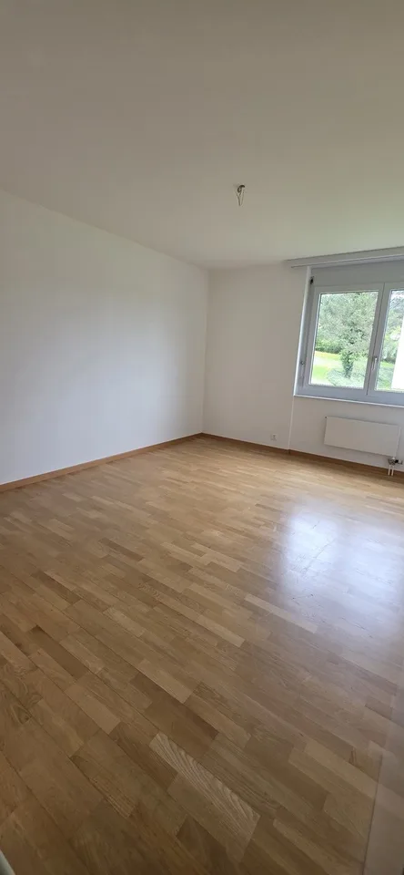 Beau 4.5 pces de 98m2 Magnifique vue sur Delémont – foto 8 di 13