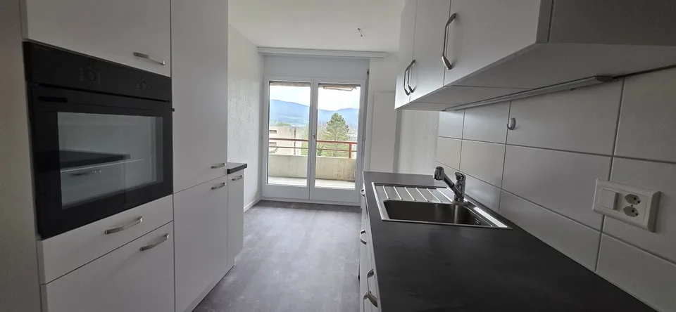 Beau 4.5 pces de 98m2  Magnifique vue sur Delémont