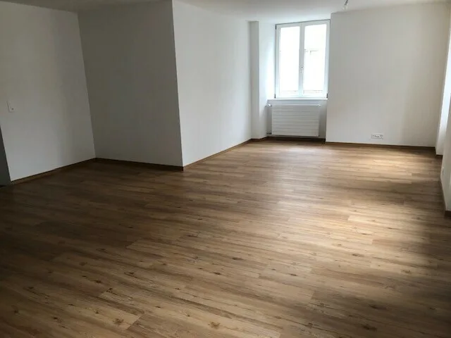 3 Zimmer vollständig renoviert, Neuve 6, La Chaux-de-Fonds