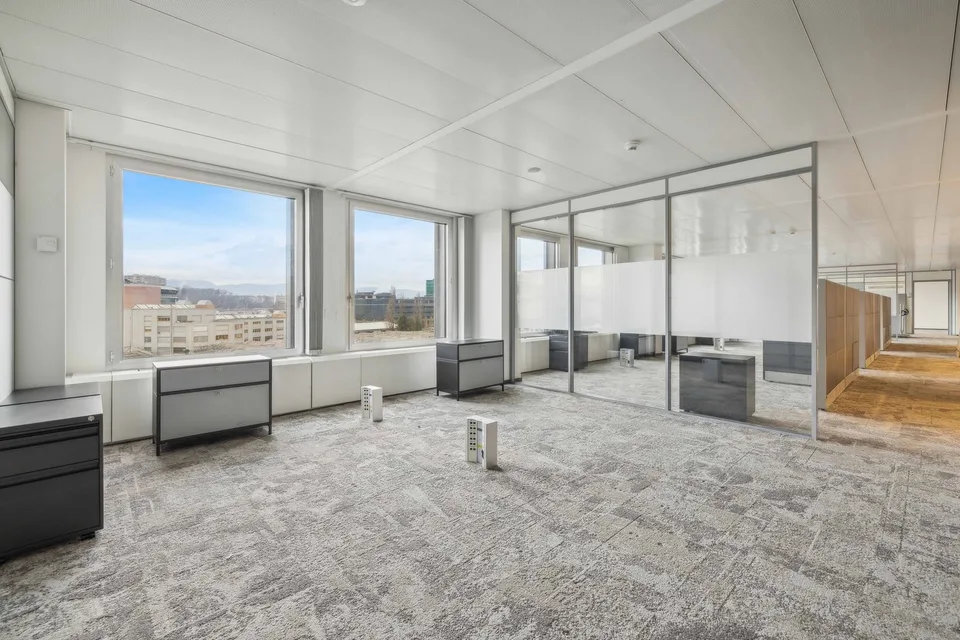 UFFICI PLUG & WORK 1'075 m² | Quartiere Pont Rouge