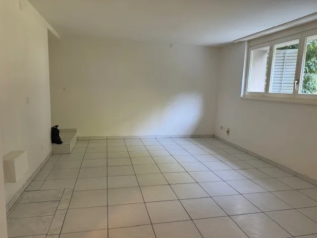 Vielseitiger 2-Zimmer-Hobbyraum mit Tageslicht im Herzen von Biel