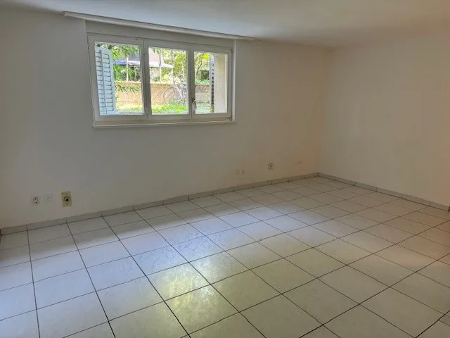 Vielseitiger 2-Zimmer-Hobbyraum mit Tageslicht im Herzen von Biel