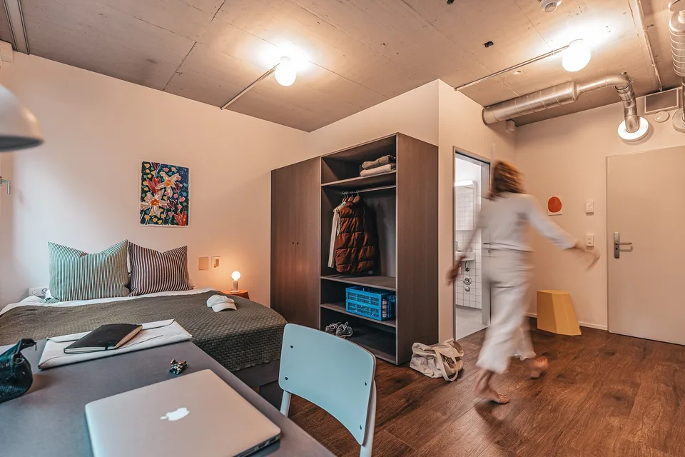 St.Gallen | Private Suite mit Bad | All-inclusive Coliving | Möbliert – foto 10 di 23