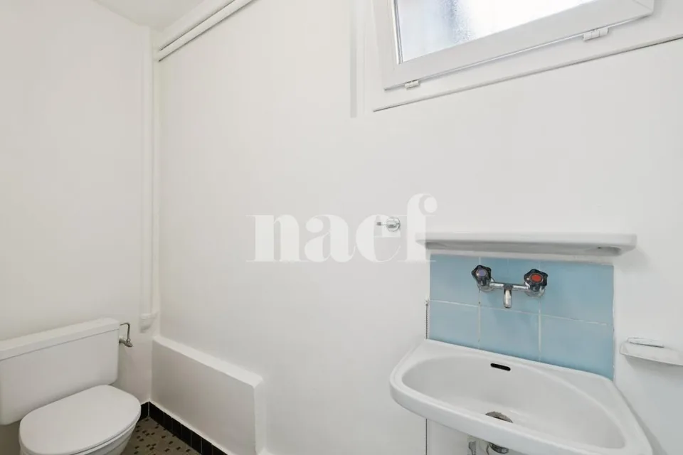 Lokal mit Schaufenster in der Nähe der Innenstadt