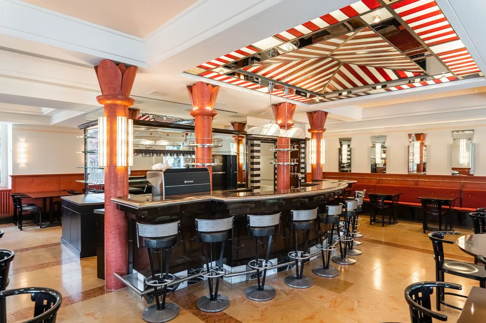 Restaurant für innovativen Pächter, an sonniger und zentraler Lage – Foto 9 von 28