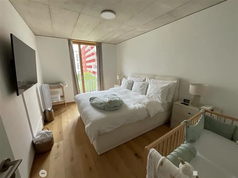 Appartamento moderno 3.5 locali con 2 balconi a Biel