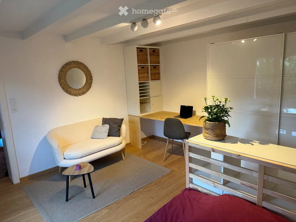 Camera da letto 16 m² in villa / contro servizi per animali