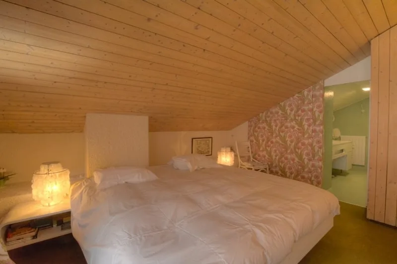 Magnificent 5-room duplex apartment in the village center – photo 12 of 13